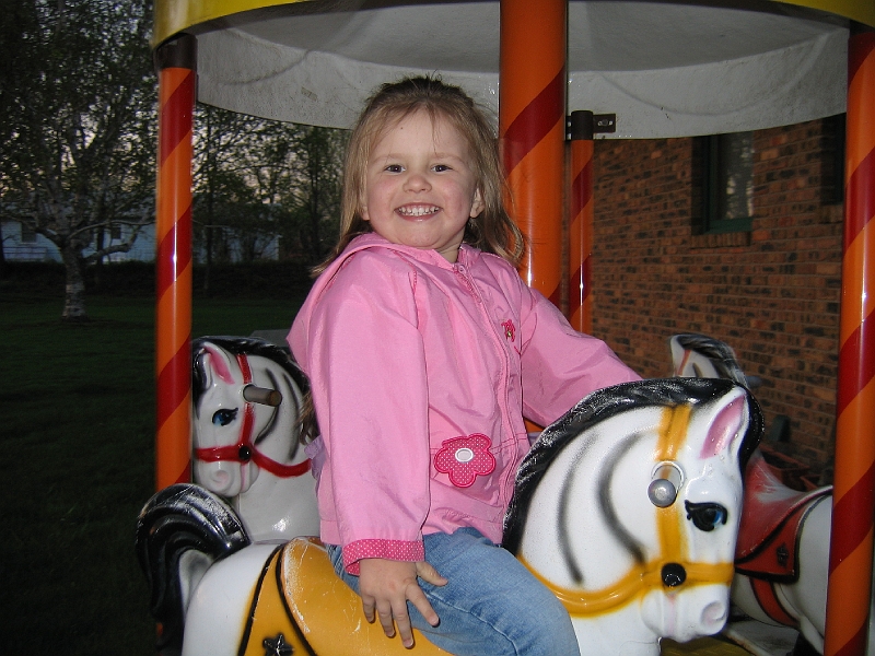 20060430-MaddiePics1-088